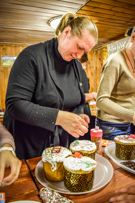 СДНЕМ БАБУШЕК И ДЕДУШЕК КРАСИВОЕ ПОЗДРАВЛЕНИЕ В 